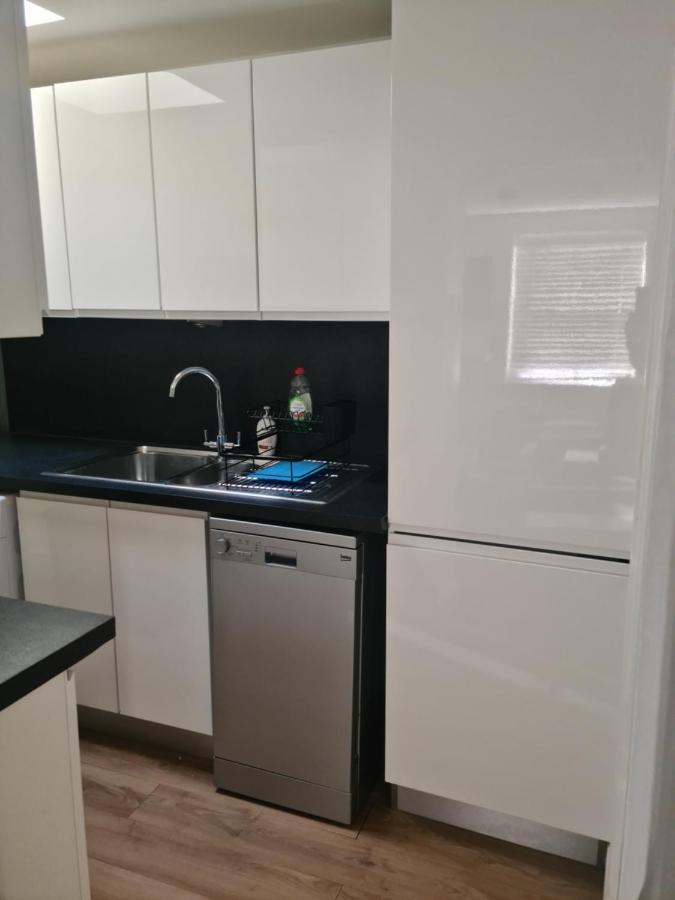 Avondale B Appartement Londen Buitenkant foto